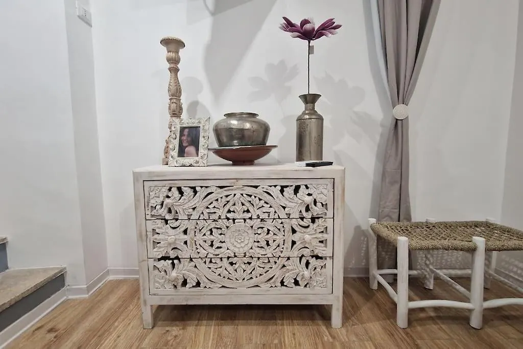 Small & Cozy Near Piazza Navona Rome Apartment
