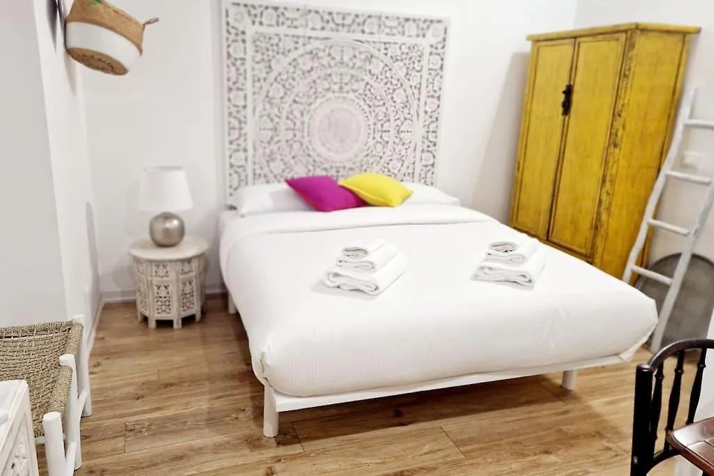 Small & Cozy Near Piazza Navona Rome