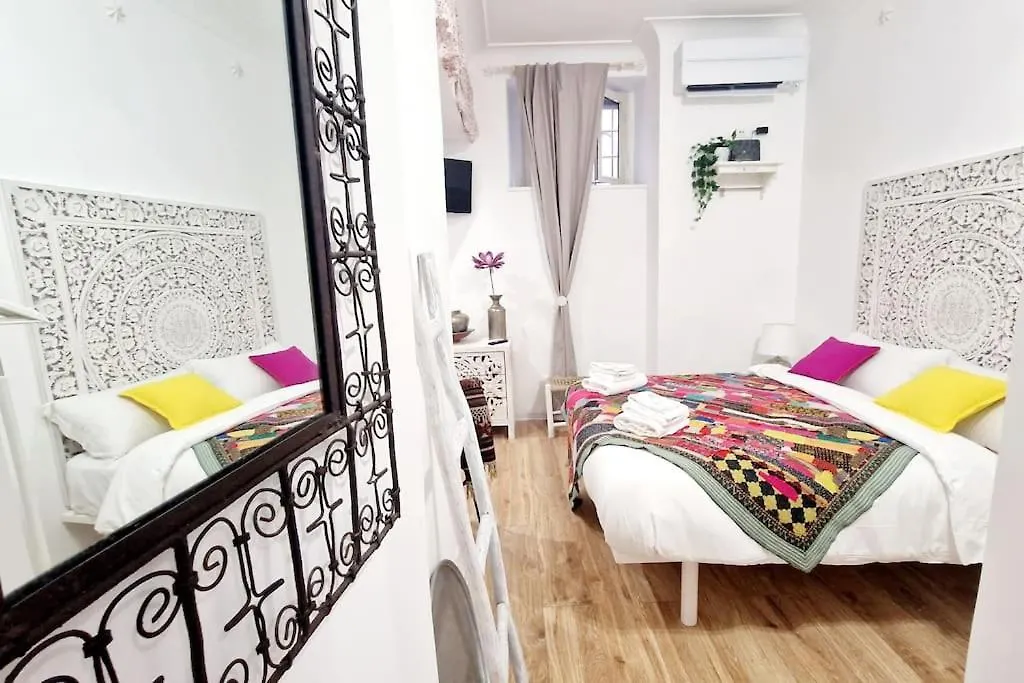 Apartment Small & Cozy Near Piazza Navona Rome