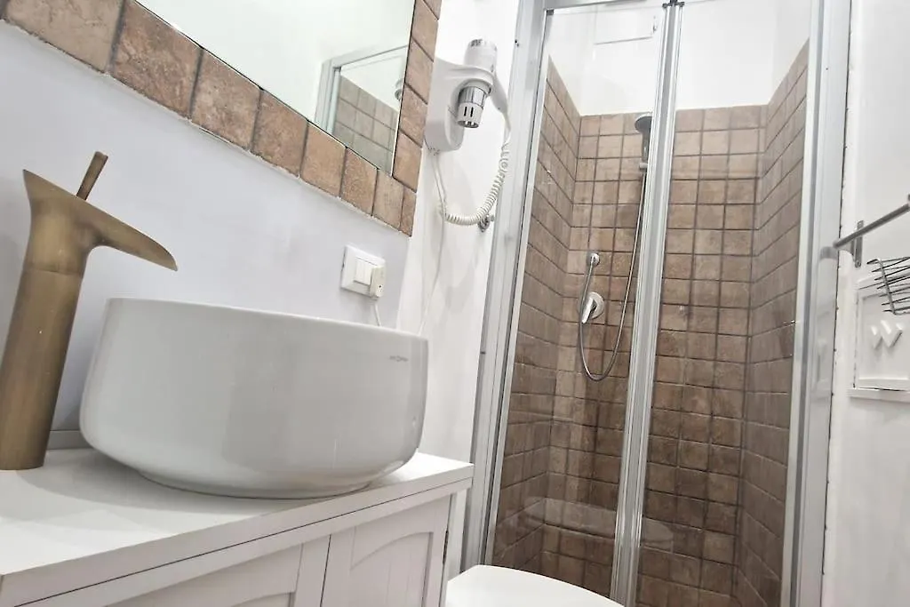 Small & Cozy Near Piazza Navona Rome